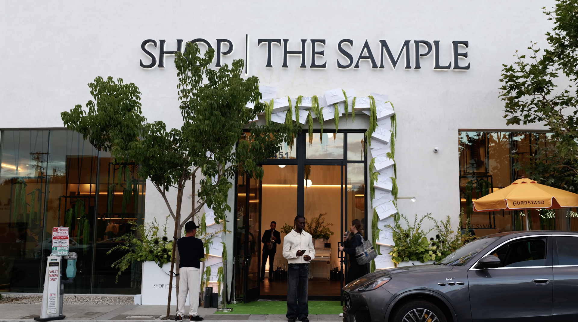 Kinetic Retail Experience