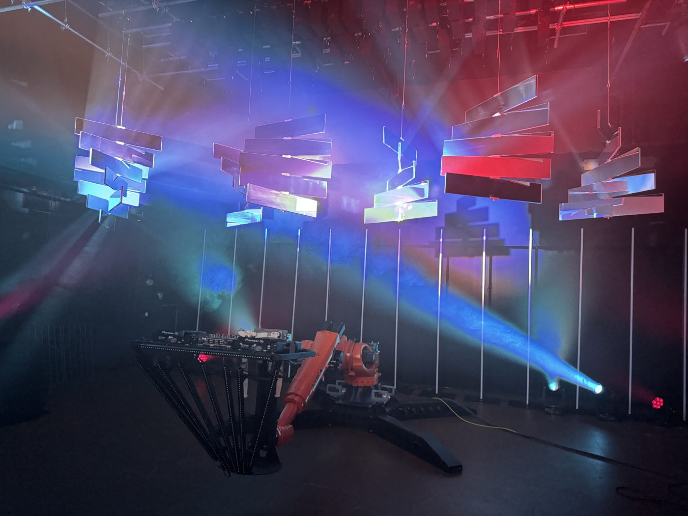 MirrorBoards kinetic reflective installation scattering lasers and moving light