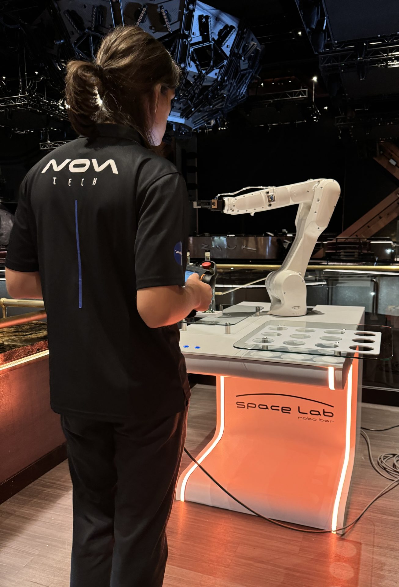 Robot Bartender Las Vegas